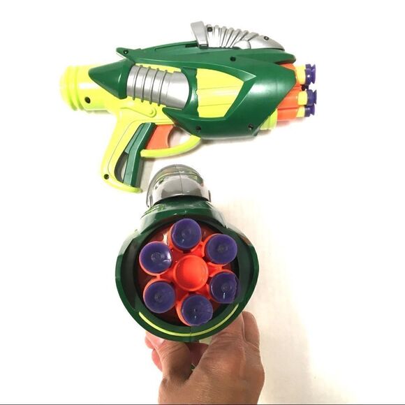 Buzbee Toys Air Warriors Tek 6 dart guns - Picture 3 of 3